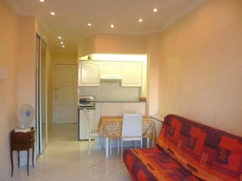 Image 2 of Studio Croisette