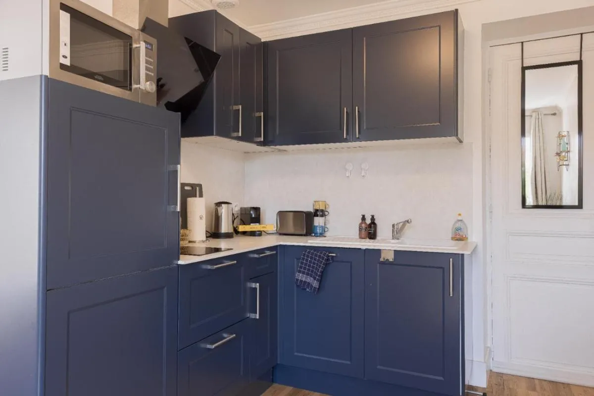 Image 2 of Studio Jasmin – calme charmant clim Palais & plage