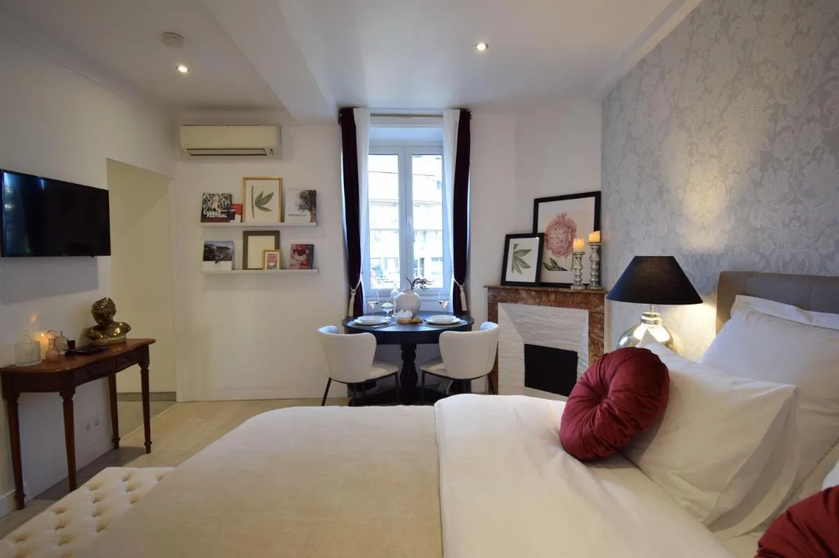 Image 1 of Studio Suquet 2