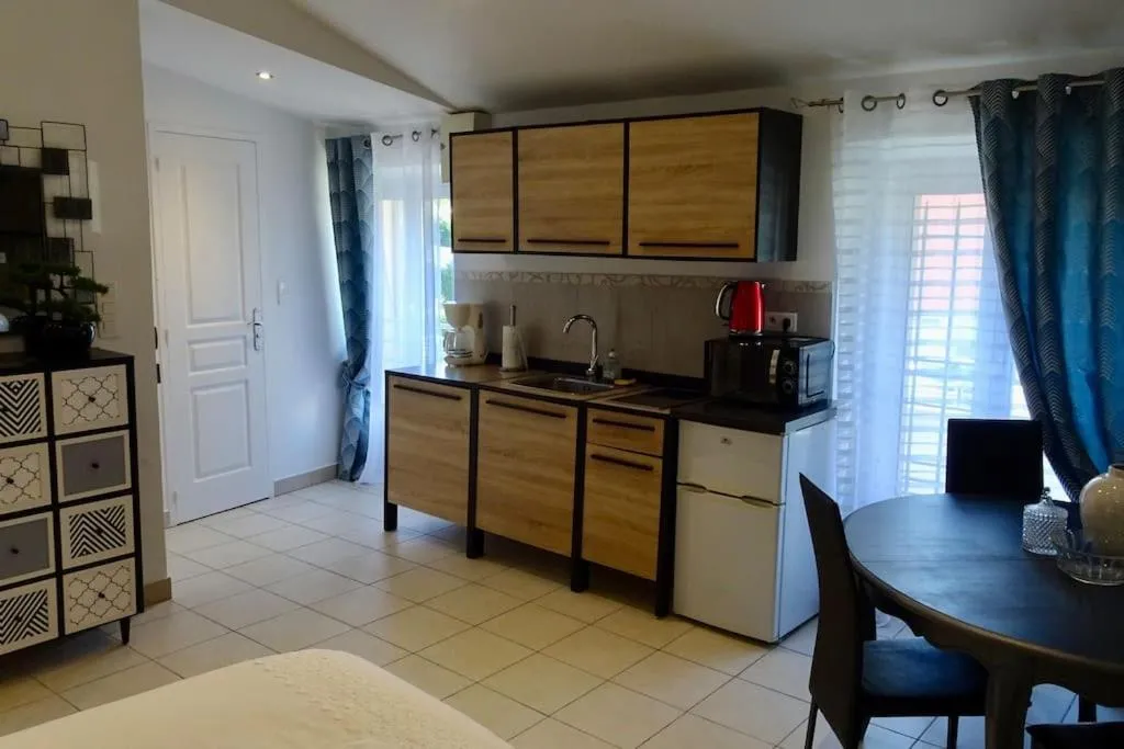 Image 3 of Studio Suquet 3