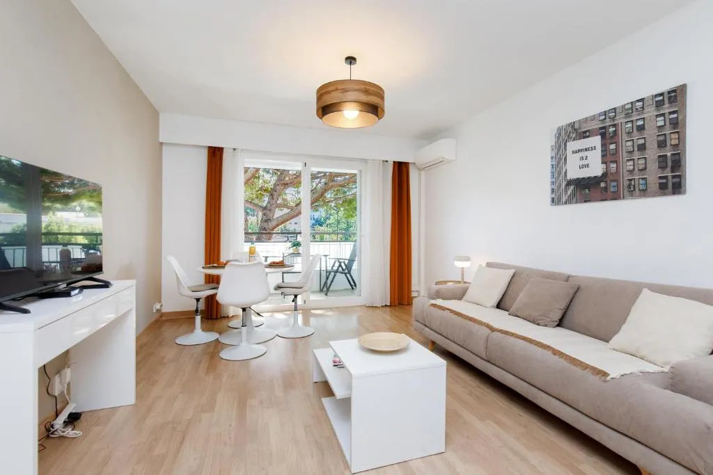 Image of Studio très spacieux et Design LE BELLA Climatisé