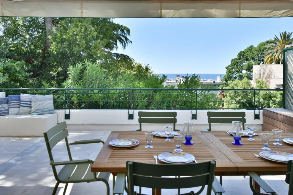 Image 3 of Stunning 3-Br Apartment with Large Terrace and Pool