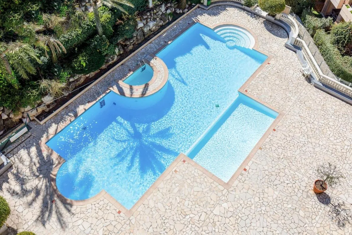 Image 3 of Suite 842 – Vue Mer-Terrasse-Plage-Clim-Parking