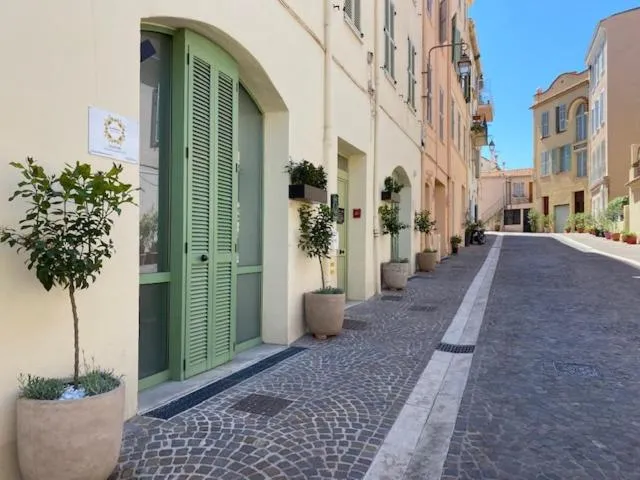 Image 5 of Sunflower apartments