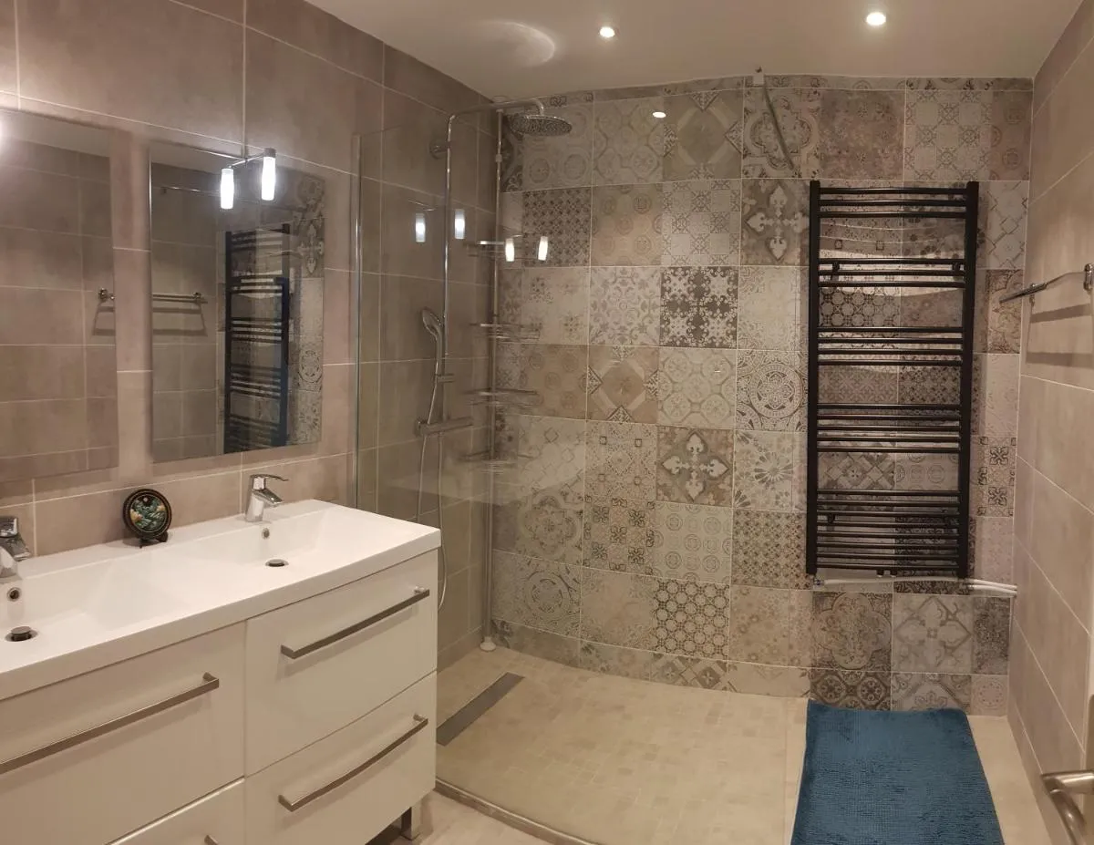 Image 4 of Sunshine in Cannes