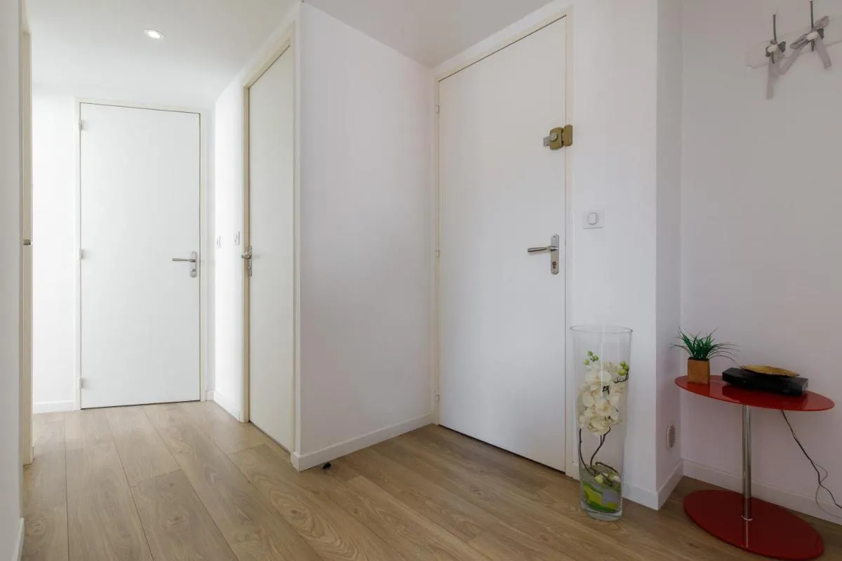 Image 5 of SuperCannes Center – Parking – Spacieux 70 Metres – Clim – Wifi