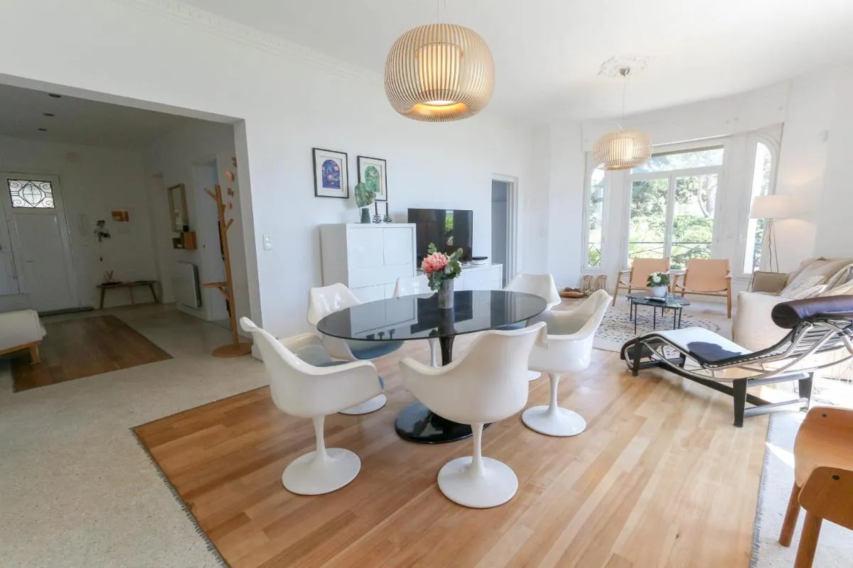 Image 5 of Superb 3BR with AC Sea view PARKING and Garden – BENAKEY