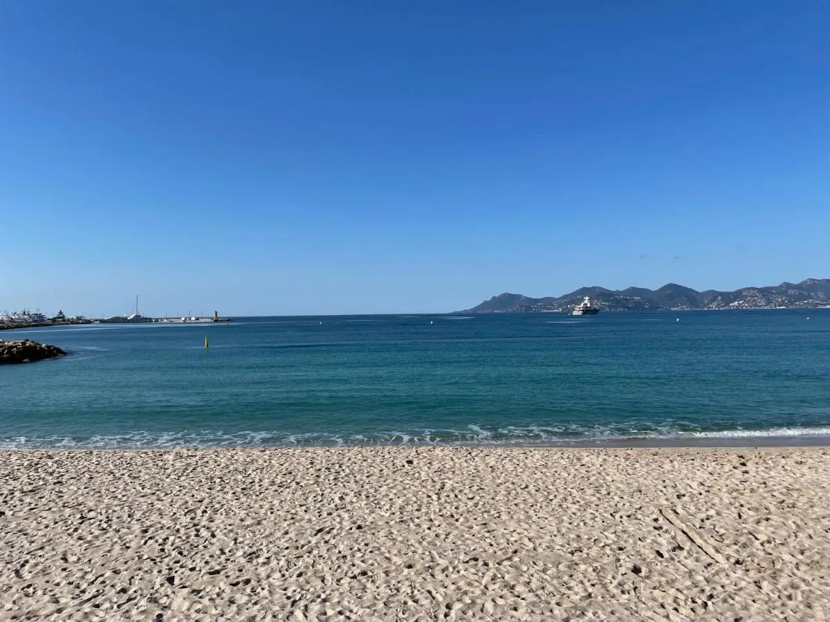 Image 1 of Superbe appartement à 500m du Palais des festivals