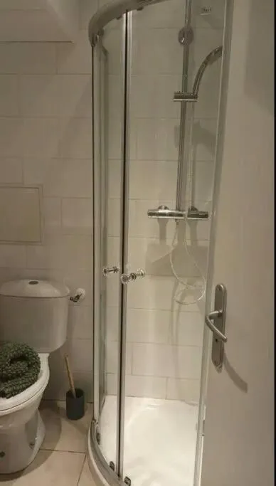 Image 6 of Superbe studio proche palais et plages à pieds