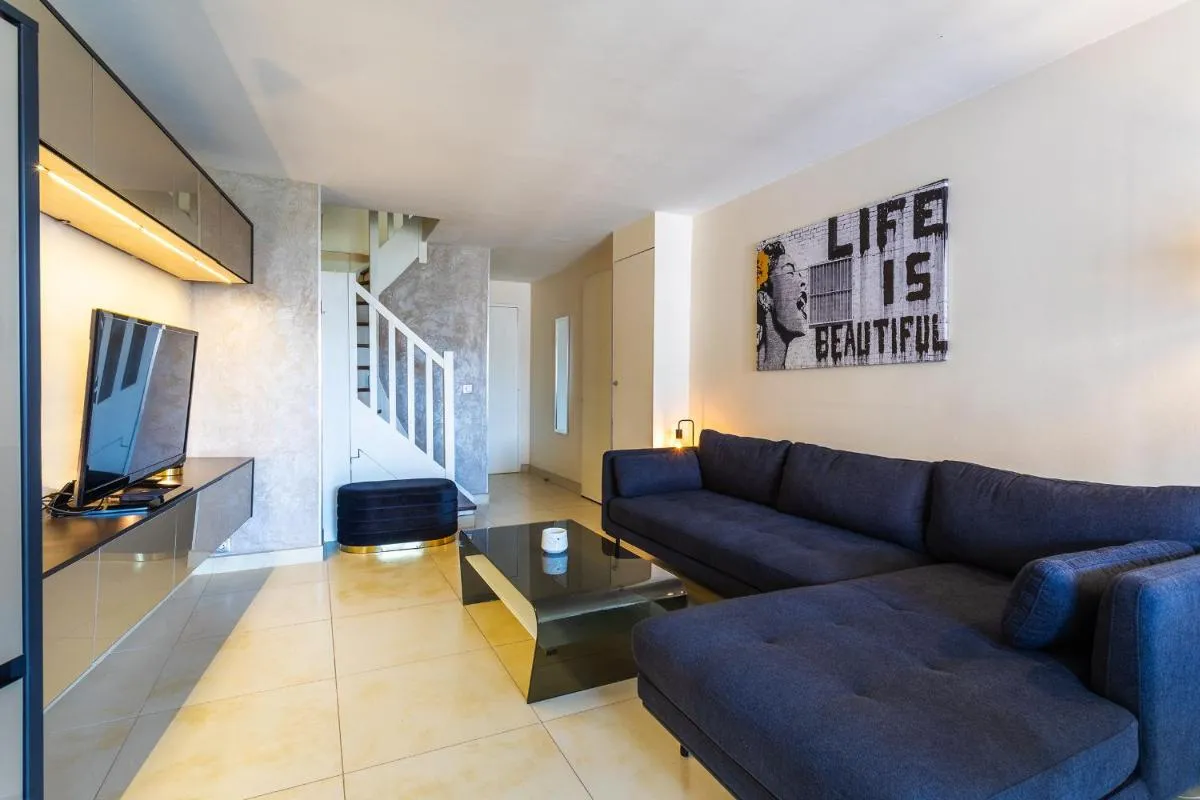 Image 4 of Suquet Du Midi MAR323 4P