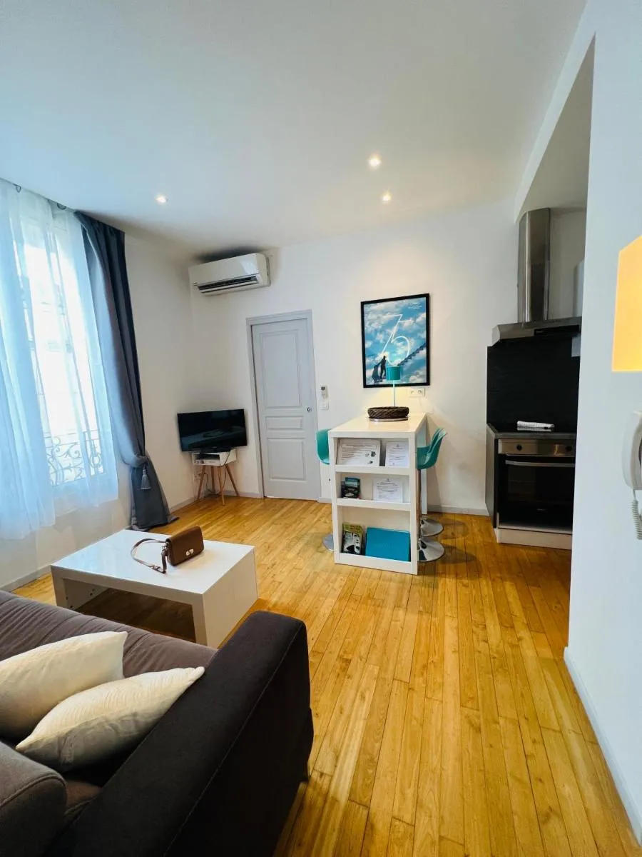 Image 4 of Teisseire Accomodations