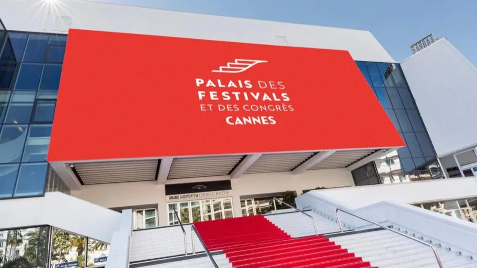 Image 2 of Top Floor Secret Garden, Cannes