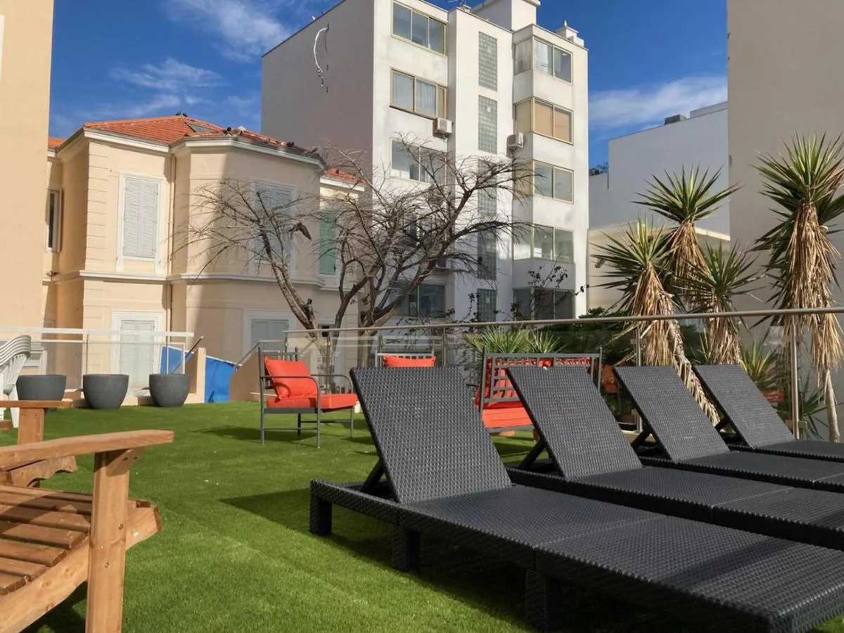 Image 5 of Villa Del Mar Bord de mer Palm Beach Cannes