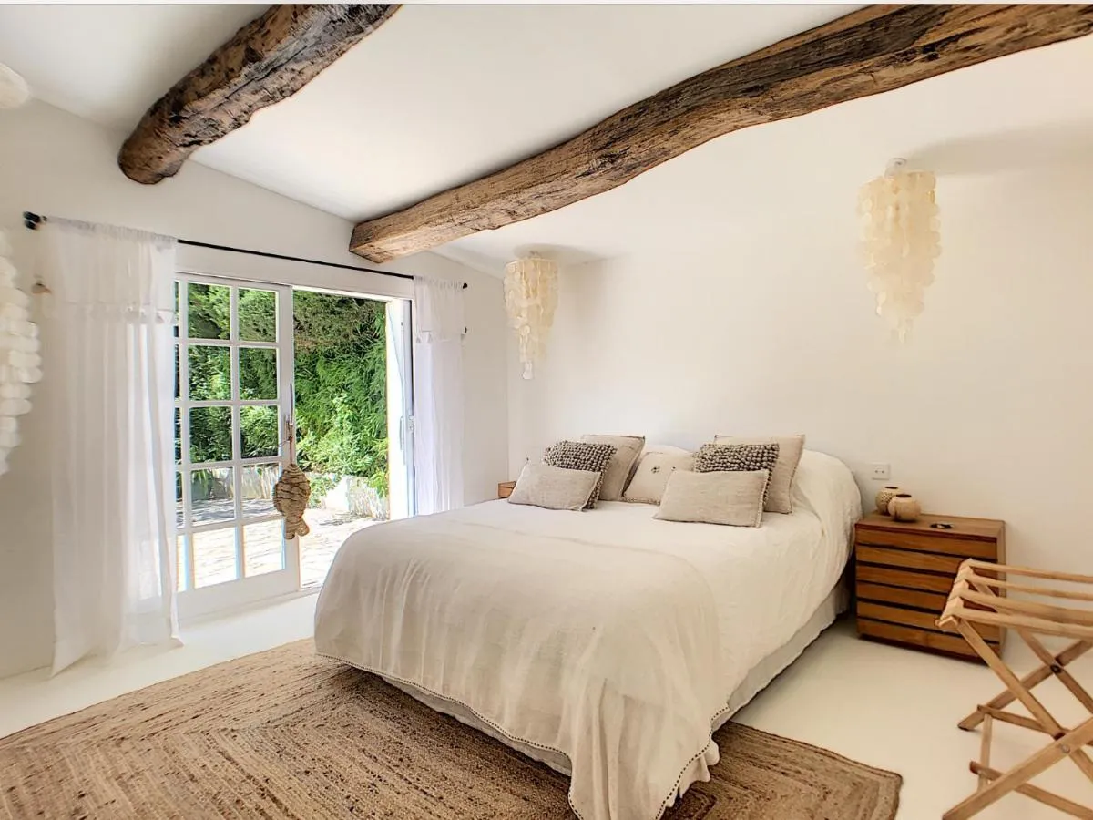 Image 1 of Villa Riviera