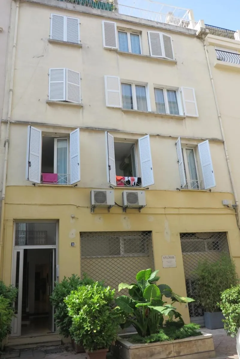 Image 5 of Viva Riviera 2 Bedrooms 2 Bathrooms Rue Florian