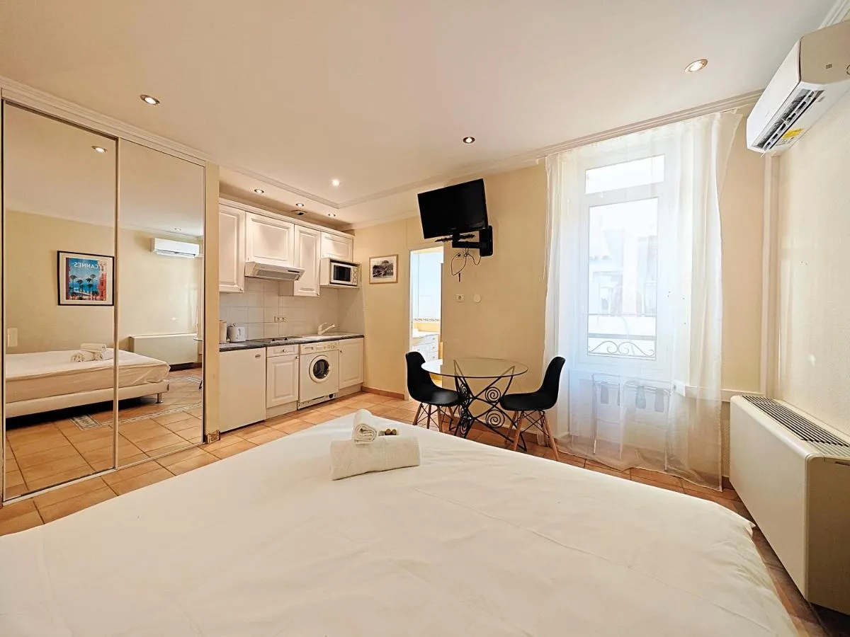 Image 3 of Viva Riviera Residence Commandant André