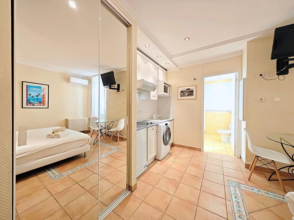 Image 4 of Viva Riviera Residence Commandant André