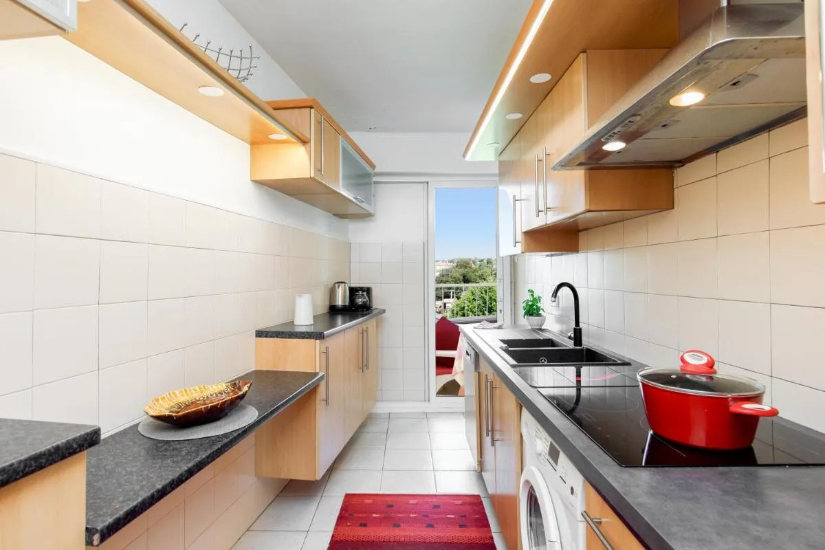 Image 3 of Vue mer exceptionnelle sur plage du Midi en 1re ligne- 2 chambres