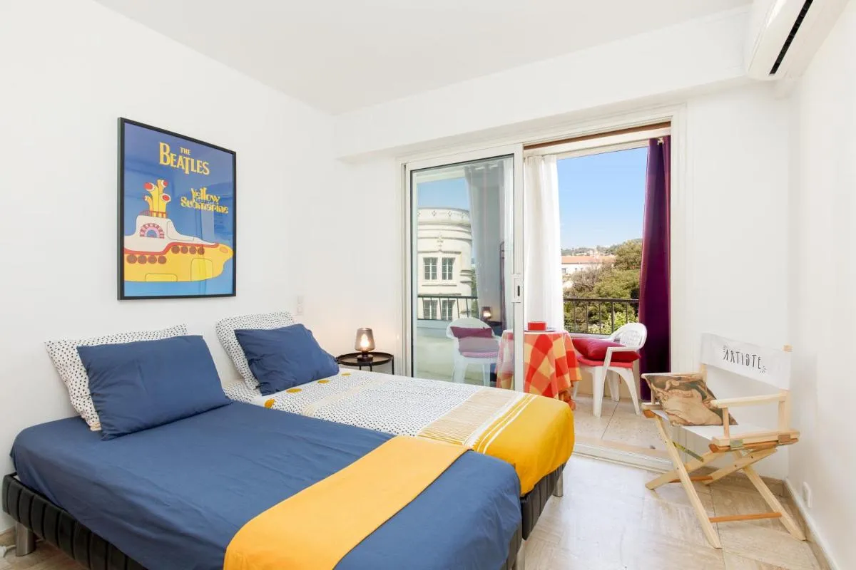 Image 1 of Vue mer exceptionnelle sur plage du Midi en 1re ligne- 2 chambres