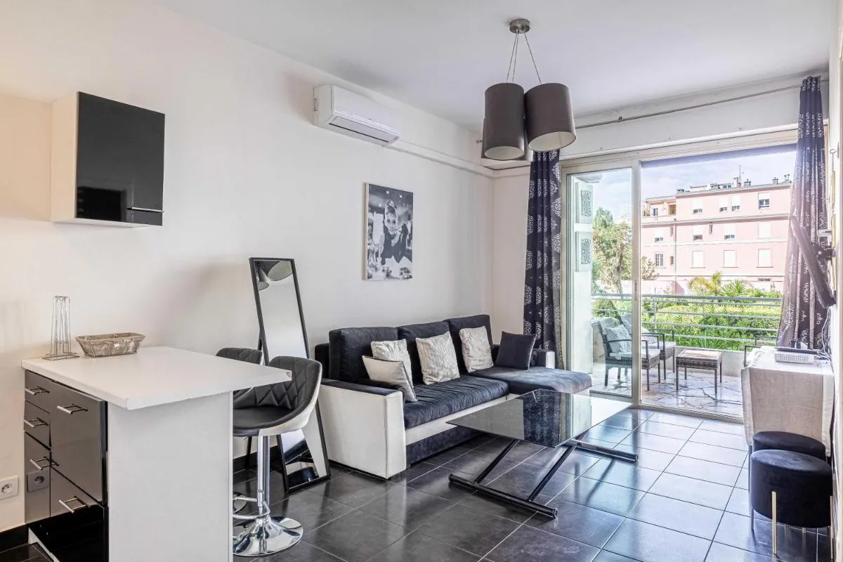 Image 3 of Welcoming Apartment with parking – Croisette