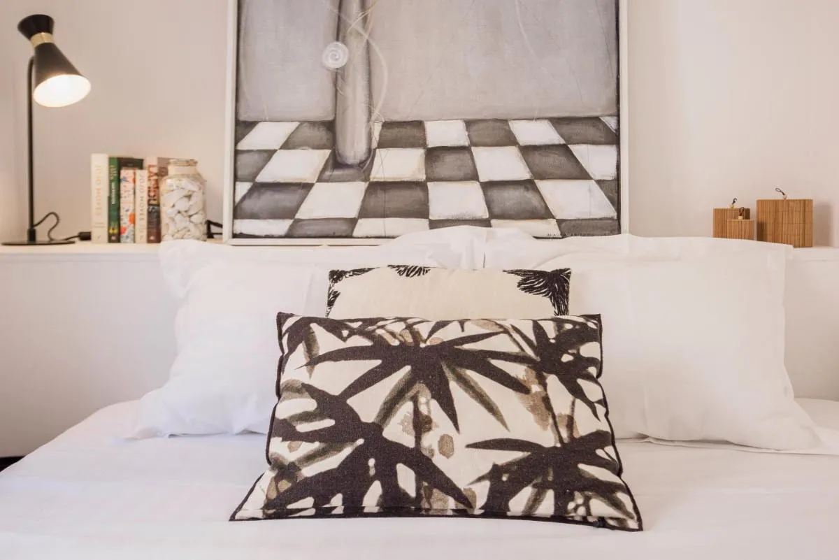 Image 6 of ” White Meynadier ” CityCenter – CONGRES – Terrasse – Clim – Wifi