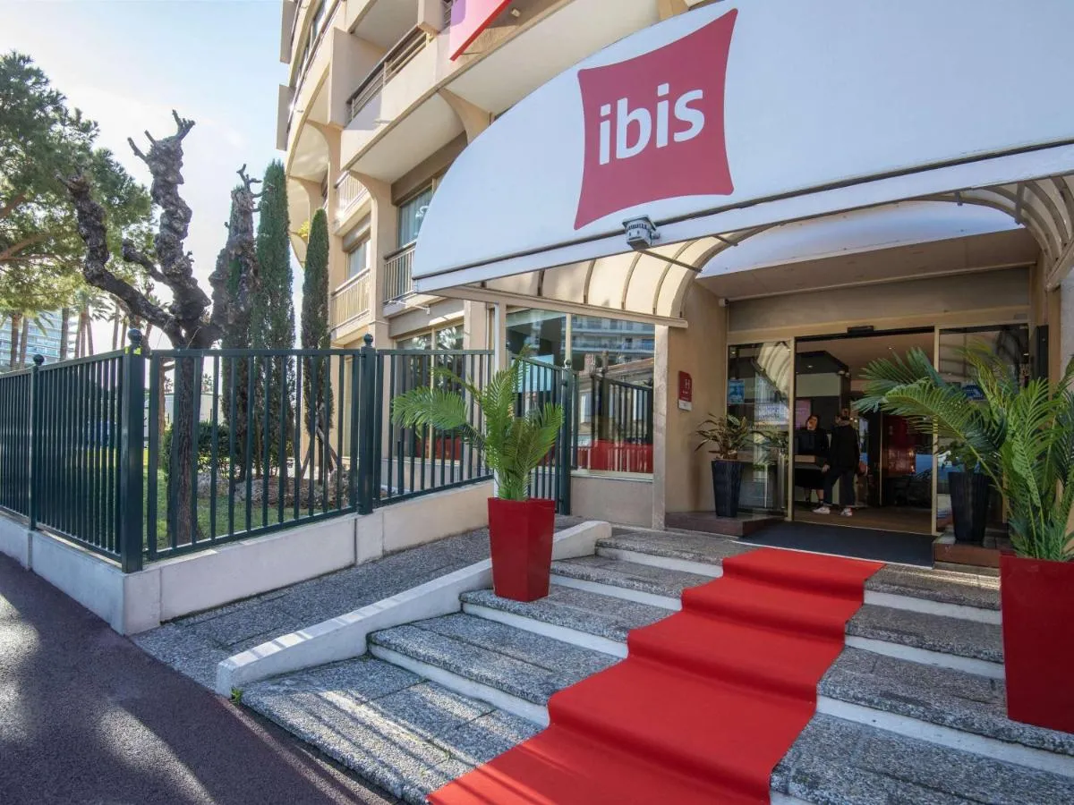Image 6 of ibis Cannes Plage La Bocca