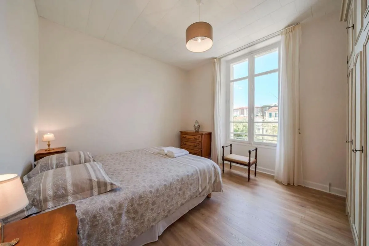 Image 6 of les néfliers