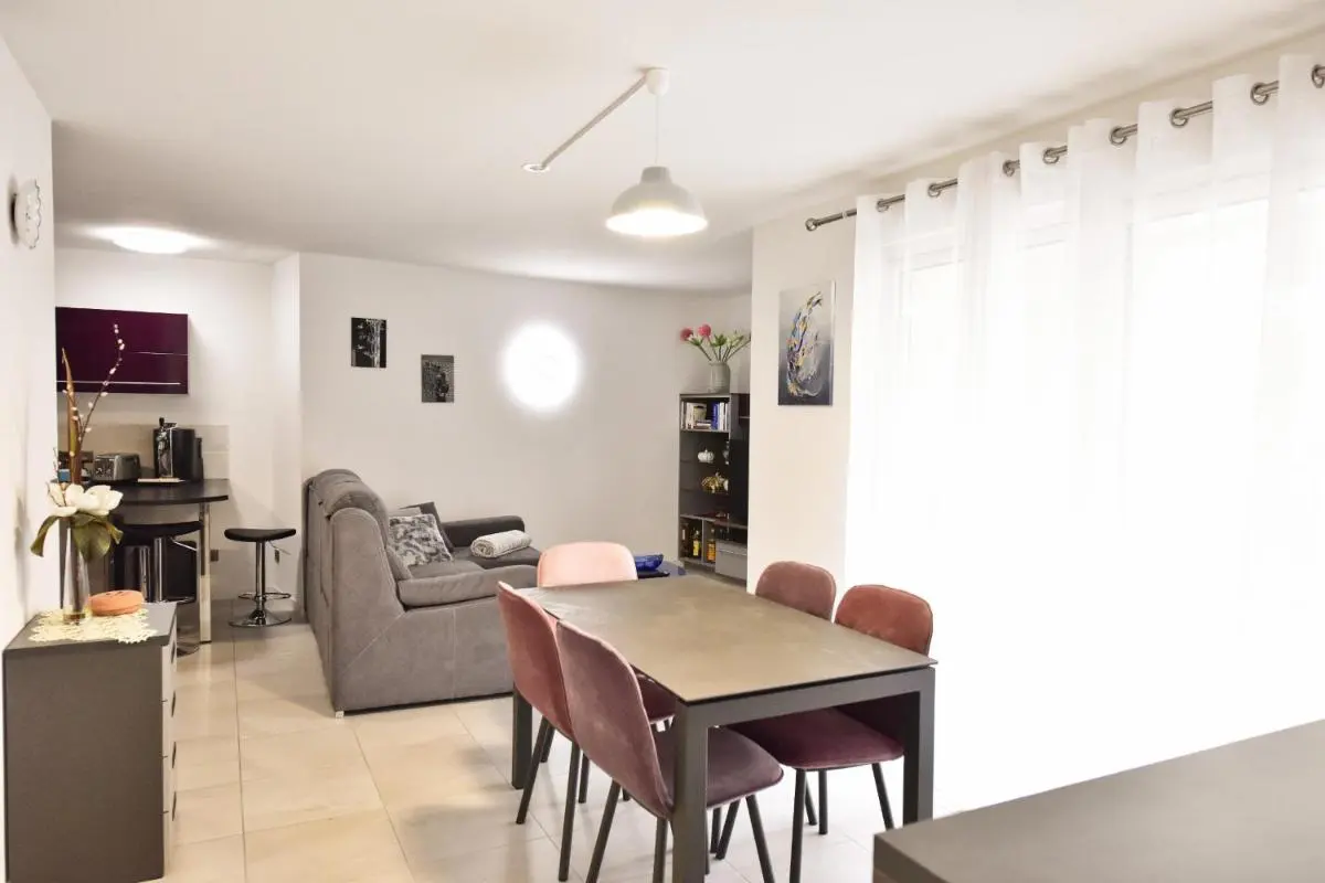 Image 1 of 2-Br with Terrace and Pool in the Heart of Palm Beach