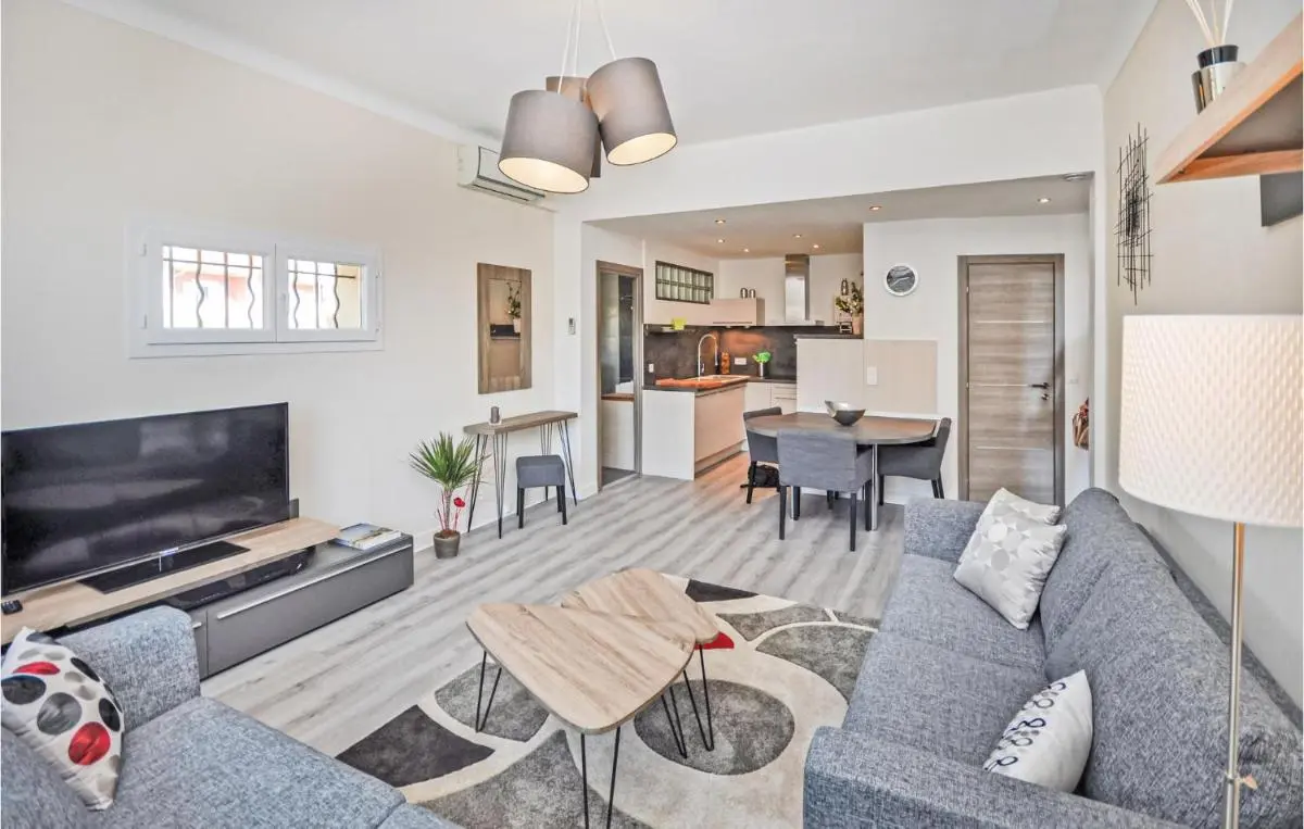 Image 4 of 2 Bedroom Awesome Apartment In Cannes