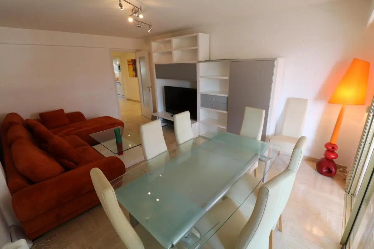 Image 4 of 2 bedroom & studio Palais Royal 2 mins from Croisette and Carlton