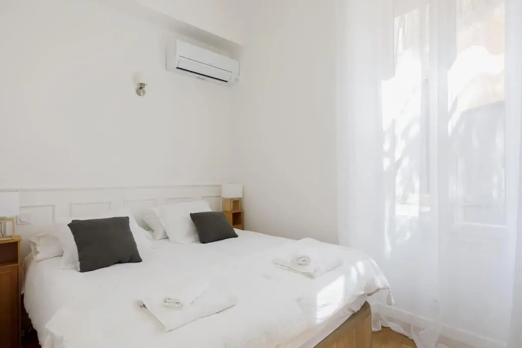 Image 1 of 2chambres 2 salles de bains Palais des Festivals