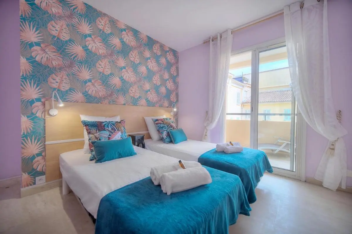 Image 1 of 3 PIECES en DUPLEX , CENTRAL A2B103