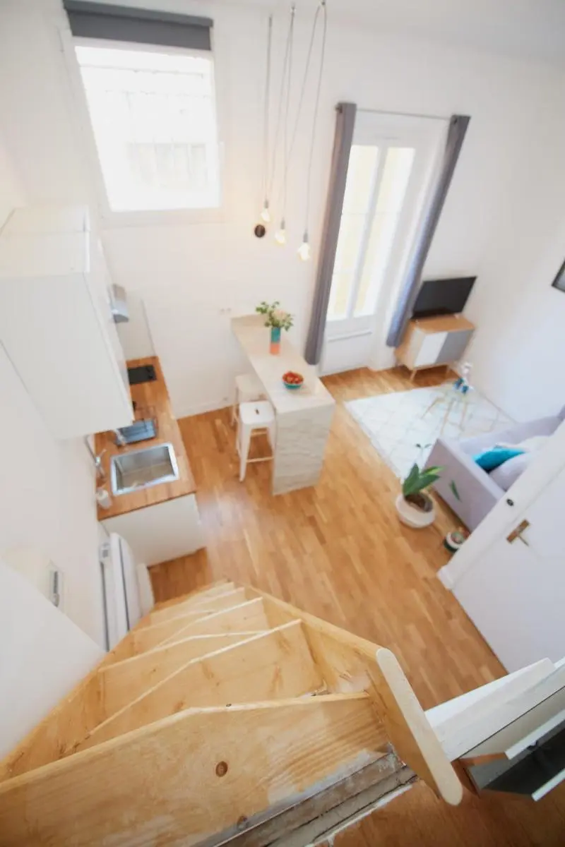 Image 3 of 6 Rue Coste Corail