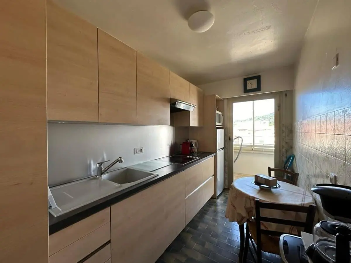 Image 3 of A017-Charmant 2 pièces à 200M de la Croisette