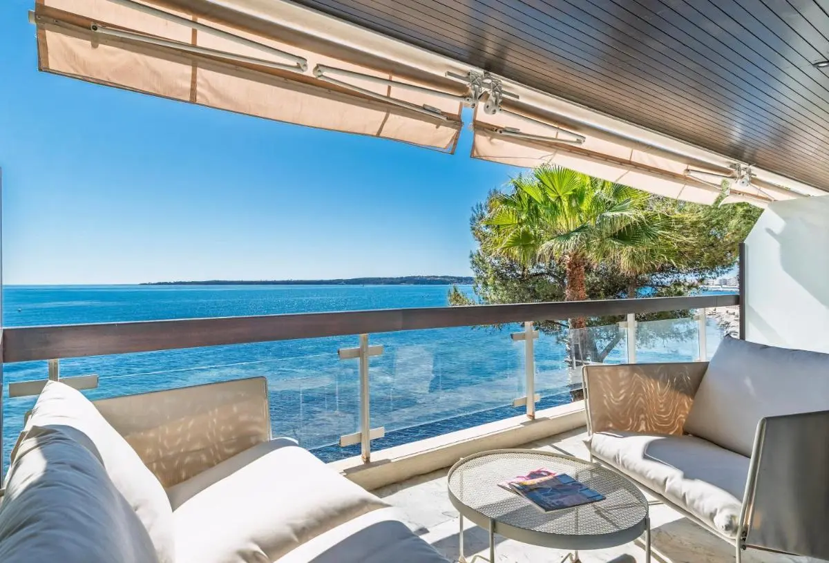 Image 2 of ADRIANA by Terry’s Homes WATERFRONT SEAVIEW BEACH