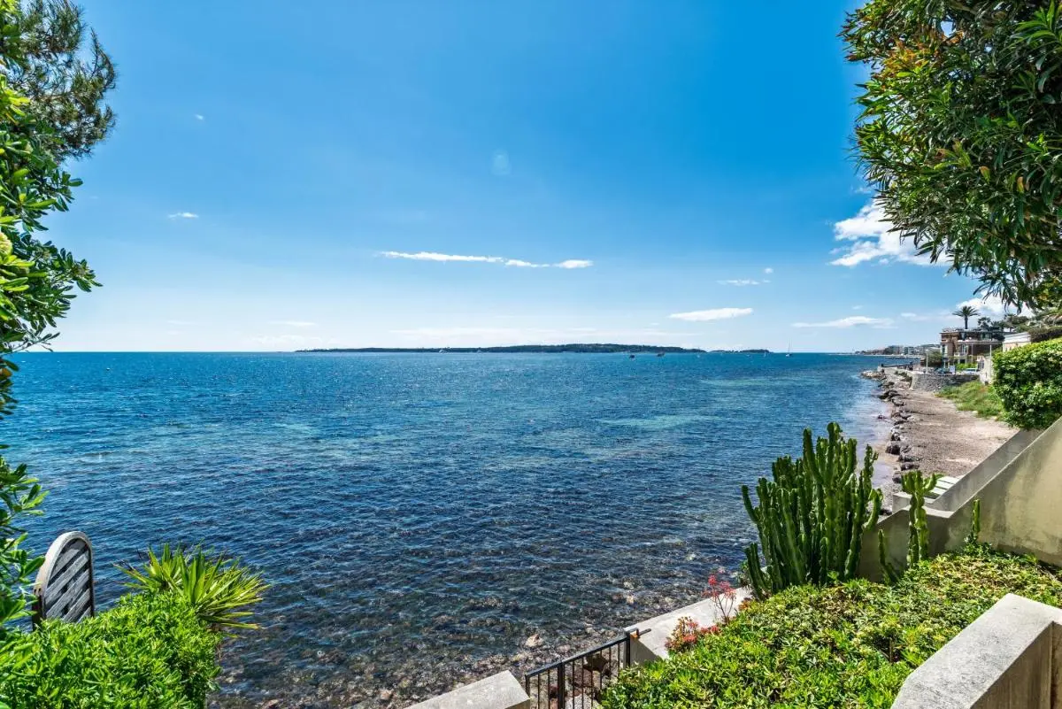 Image 1 of ADRIANA by Terry’s Homes WATERFRONT SEAVIEW BEACH