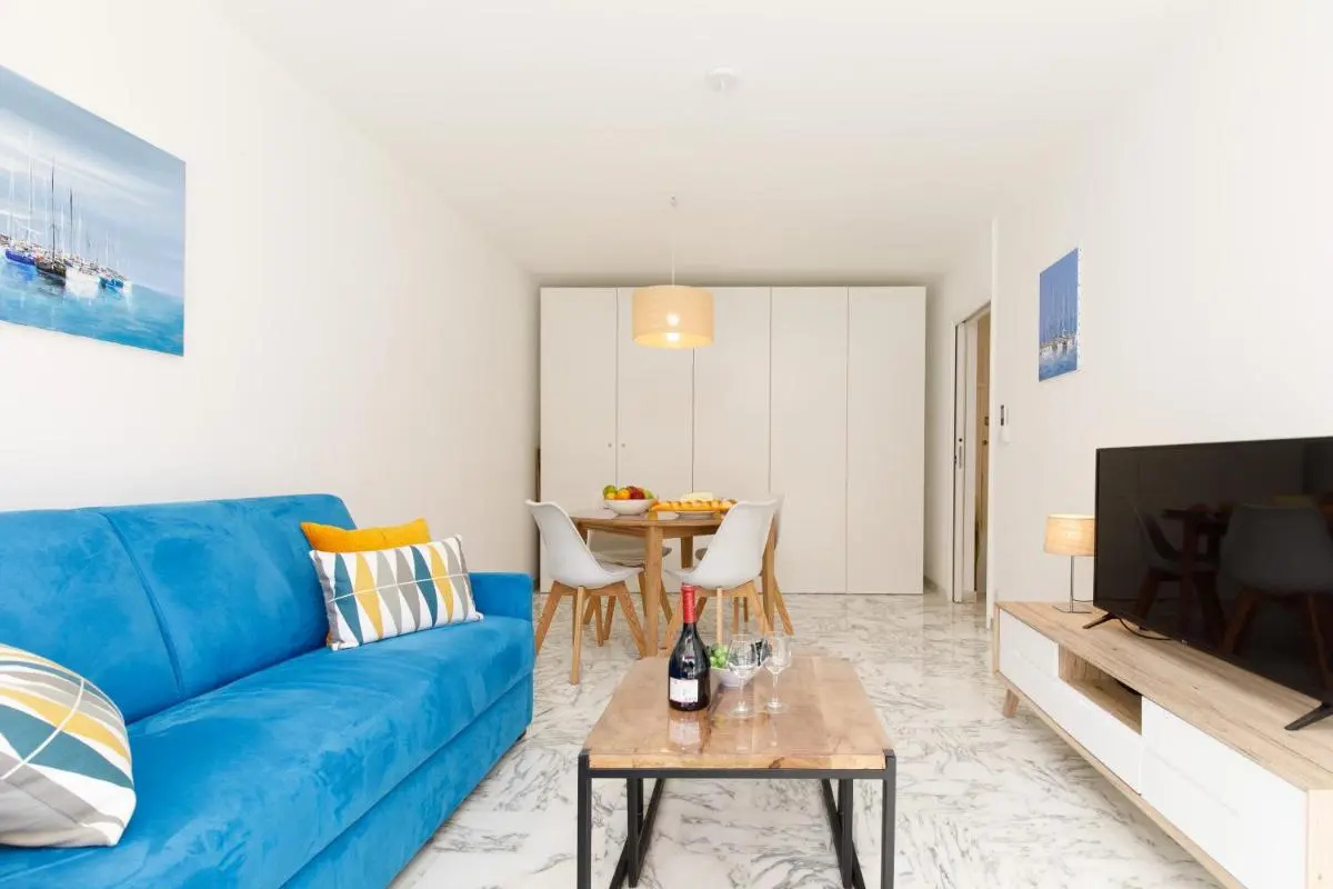 Image 4 of All Blue YourHostHelper