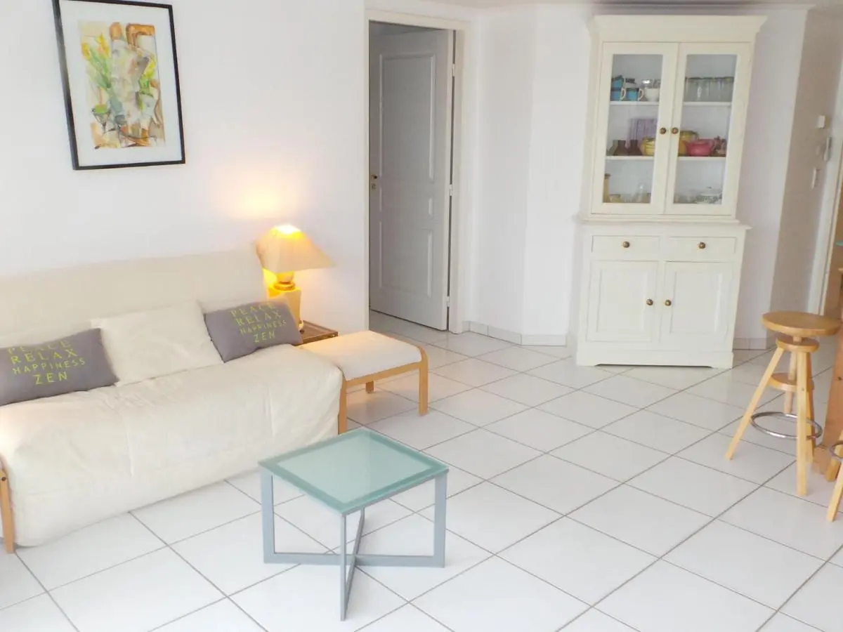 Image 5 of Apartment Cannes Bay-2 by Interhome