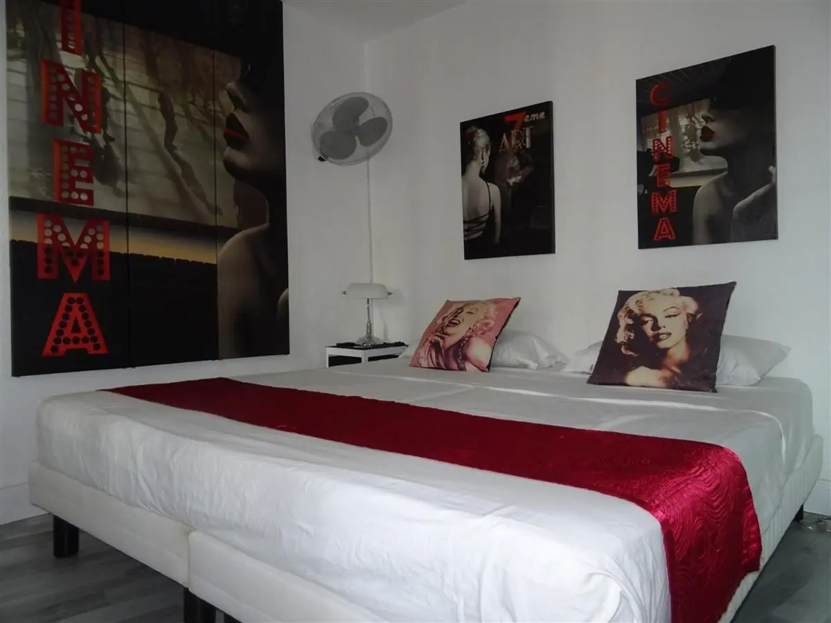 Image 6 of Apartment Rue St Antoine