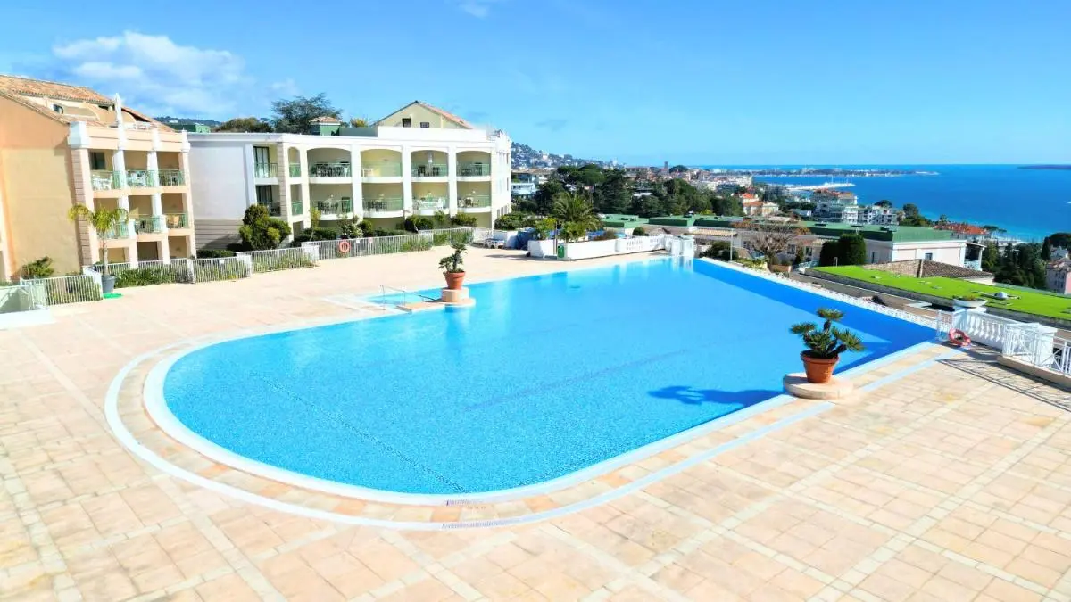 Image 2 of Appartement 0321, piscine – parking – proche plages – Palmazur Vacances