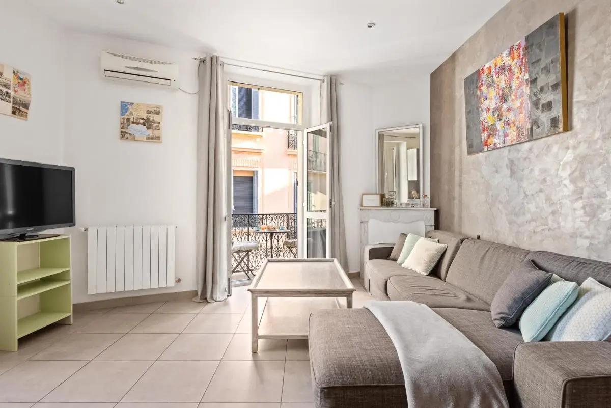 Image 2 of Appartement 2P centre de Cannes avec balcon