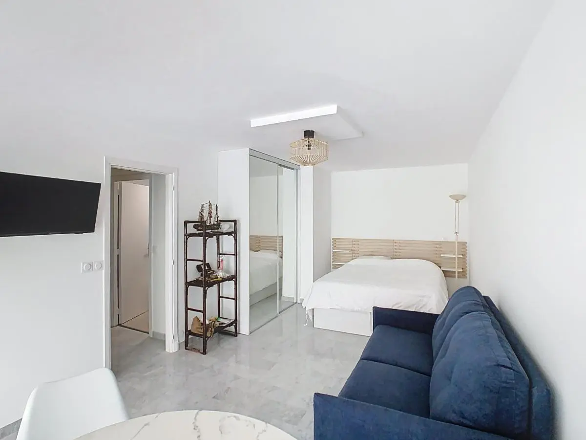 Image 1 of Appartements de Standing Cannes Centre