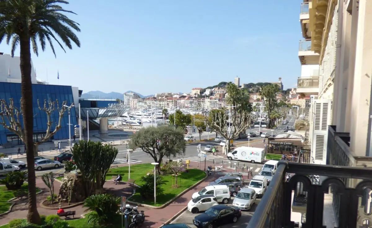 Image 5 of Arthur Properties Croisette