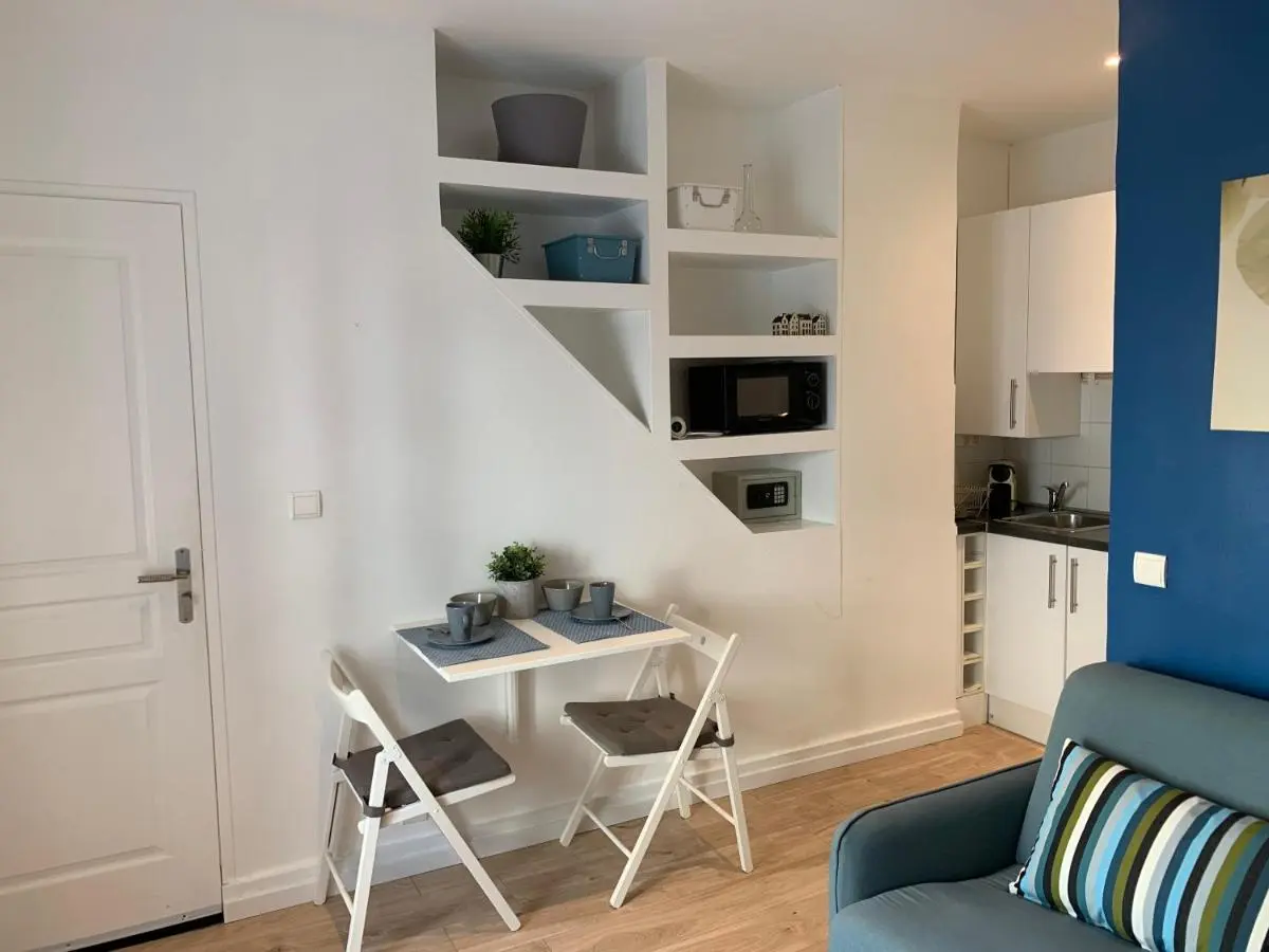 Image 3 of Azur Studios Cannes