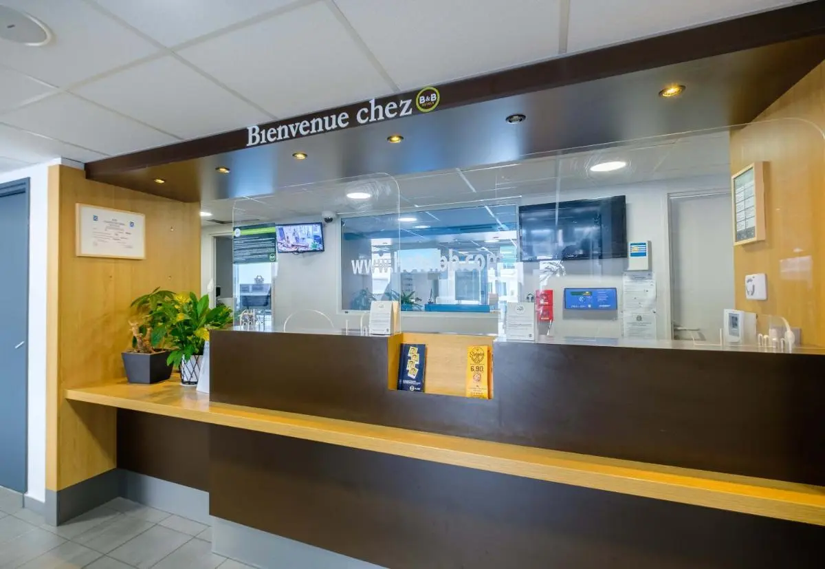 Image 6 of B&B HOTEL Cannes La Bocca Plage