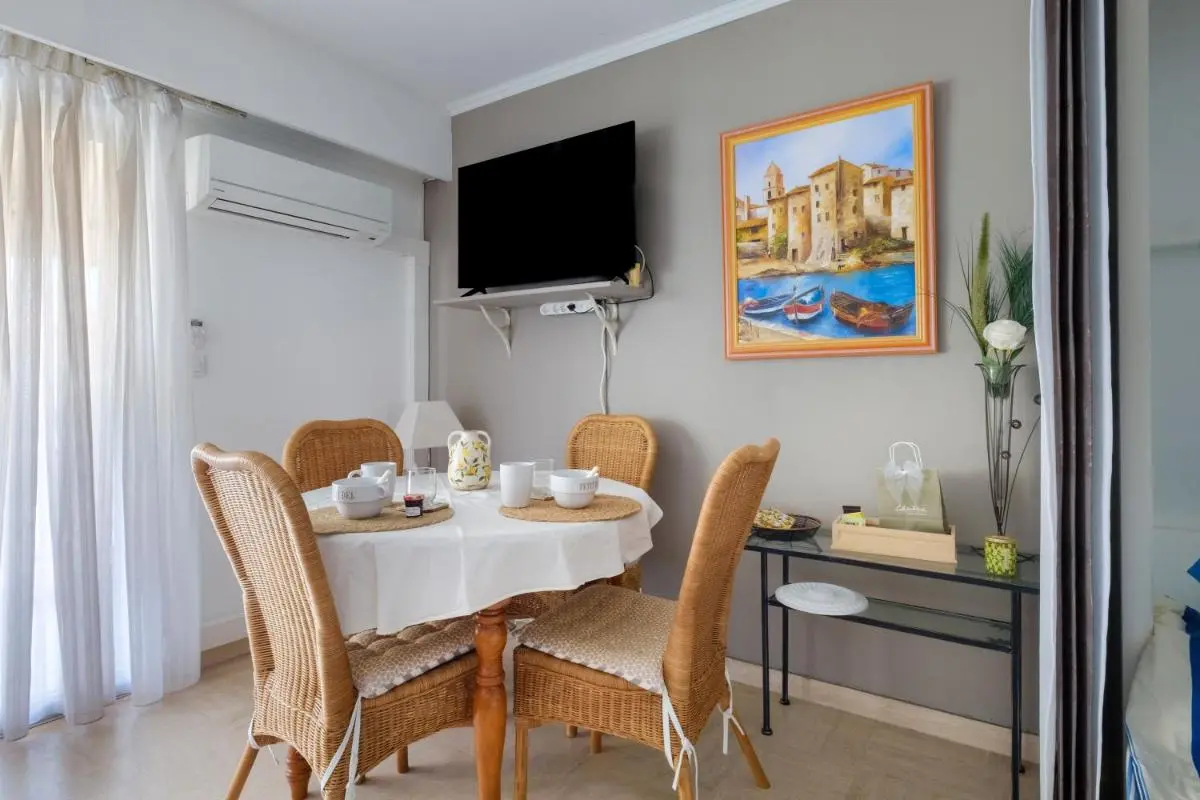 Image 4 of Bellevue Cannes