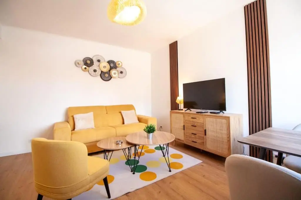 Image of Brand New Central Cannes Apt 2 min walk to Palais