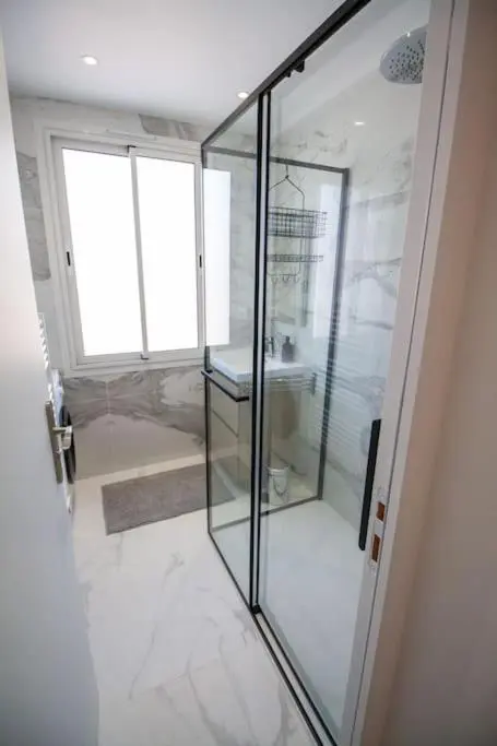 Image 6 of Brand New Central Cannes Apt 2 min walk to Palais