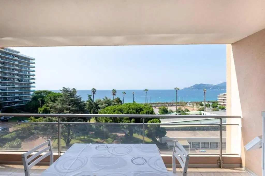 Image 6 of C009-Duplex avec vue sur mer et piscine