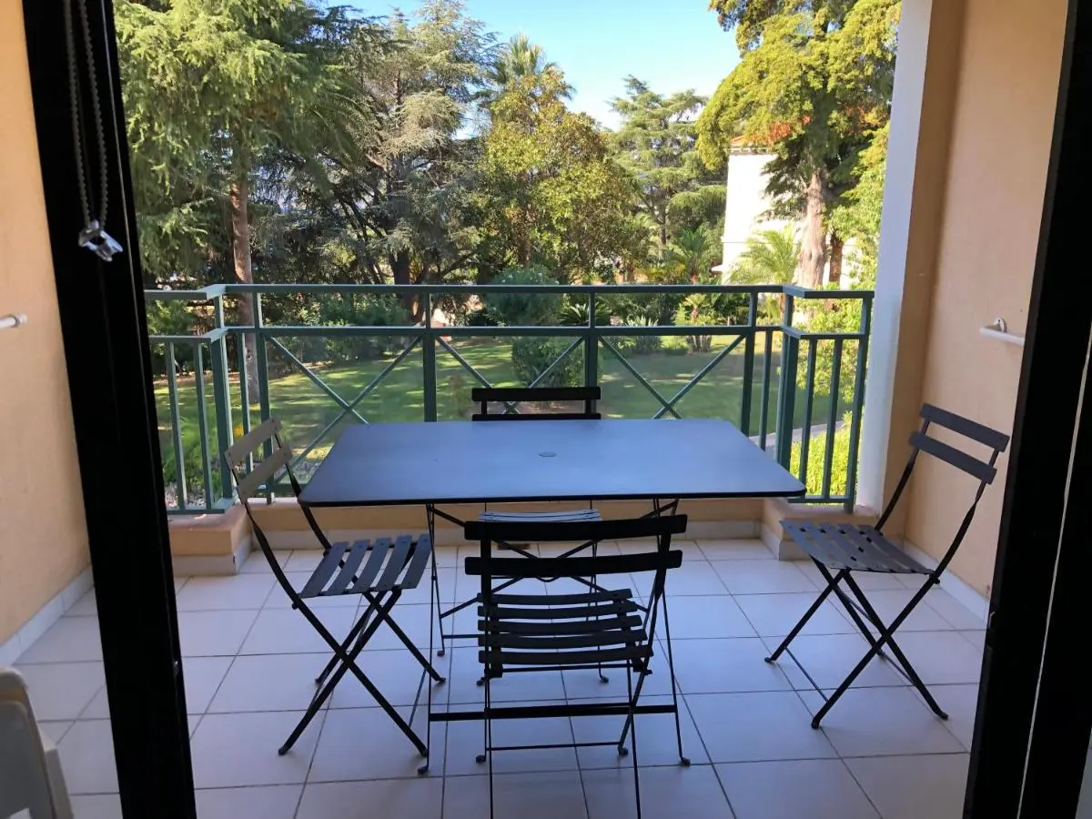 Image 5 of CANNES Appartement Duplex Piscine VUE Mer WIFI PARKING CLIM